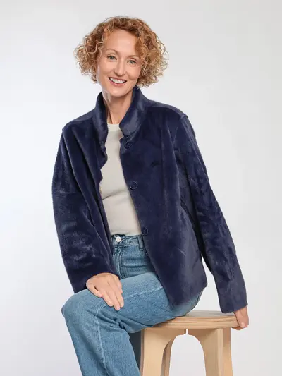 Куртка из искусственного меха